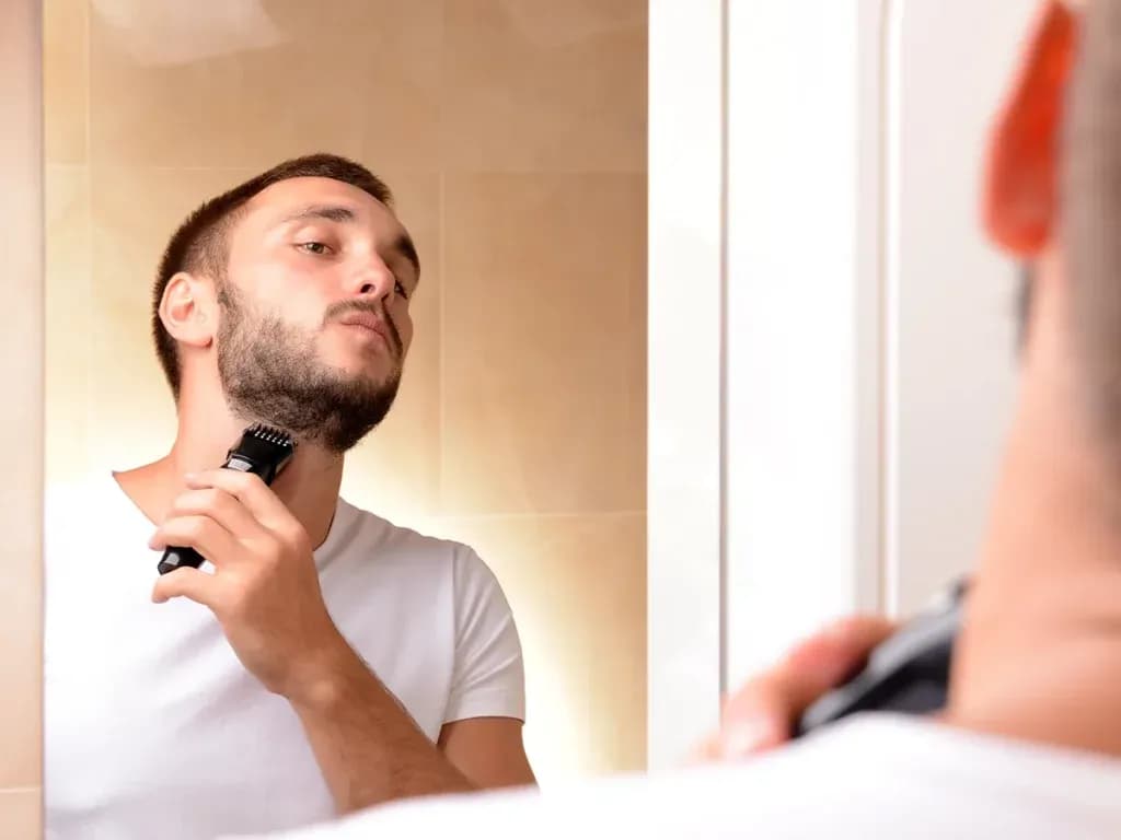 Jak się golić maszynką elektryczną: skuteczne techniki bez podrażnień