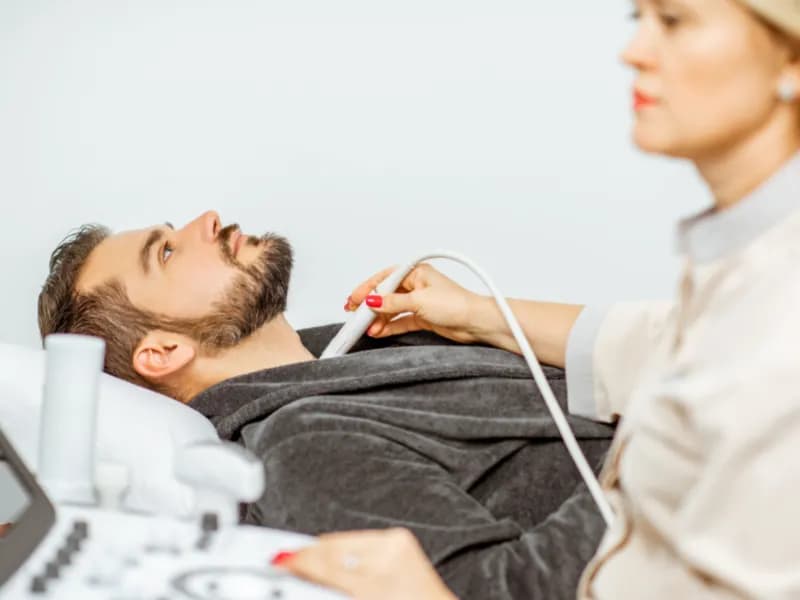 Badanie hormonalne mężczyzn: wszystko co musisz wiedzieć przed wizytą