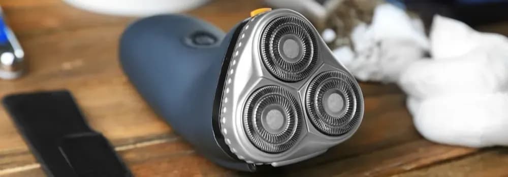 Skuteczne czyszczenie maszynki do golenia: 6 sprawdzonych sposobów na dłuższą trwałość